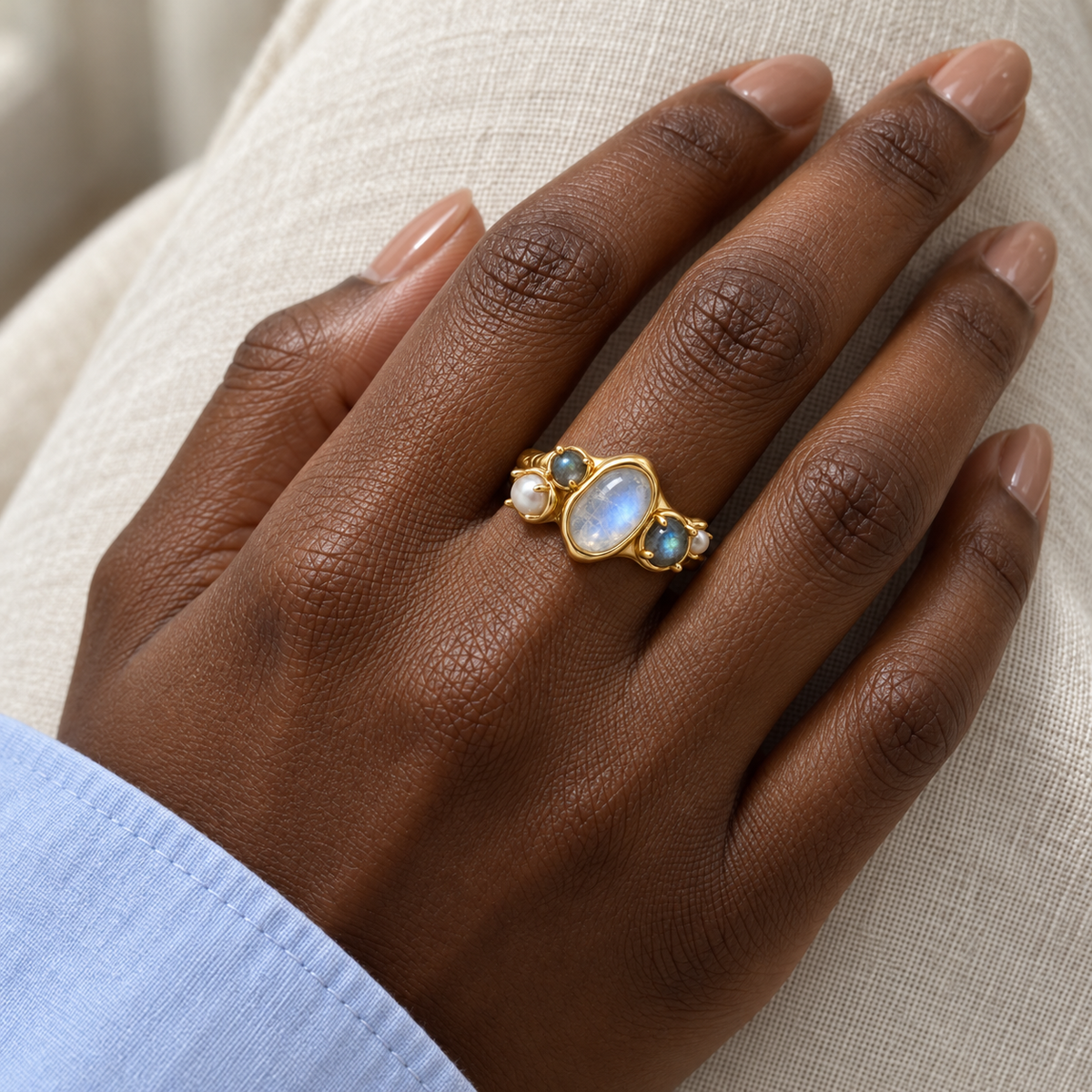 Vesper Gate-Moonstone Pearl Ring | Meaningful Gemstone Jewelry | Holymoonly
